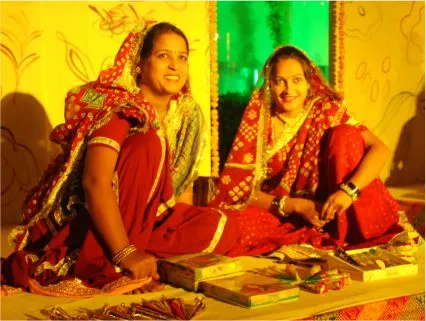 Interactive traditional games and employee engagement activities at a business meet