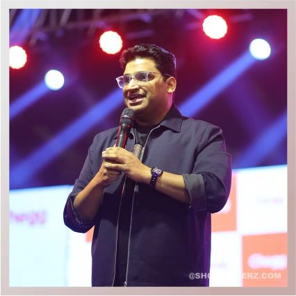Live musical concert entertainment and celebrity booking managed by artist management company in Delhi