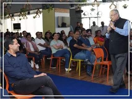 Townhall Event with celebrity corporate speaker